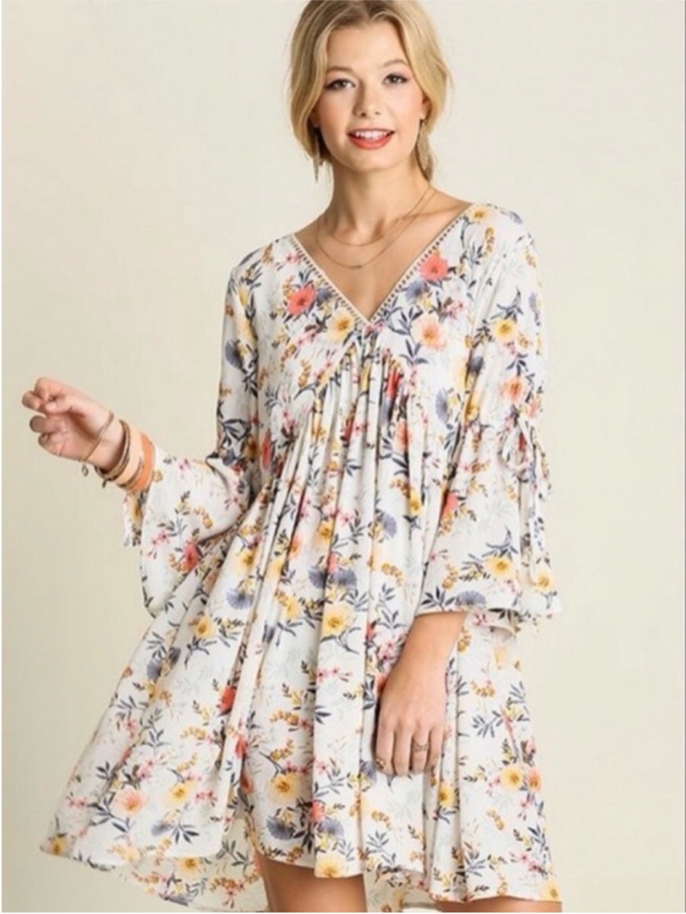UMGEE Boho Wildflower Dress S 18” p2p Cream Multi EUC